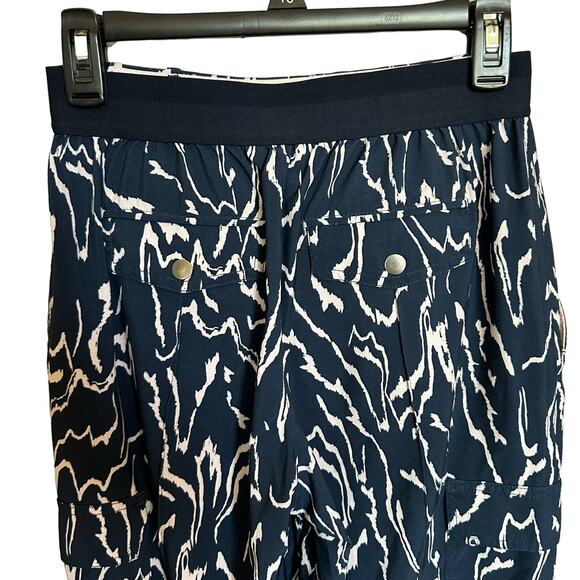 Athleta | Size 2 Tall Vienna Cargo Pant Lightweight Elastic Band - Picture 12 of 15